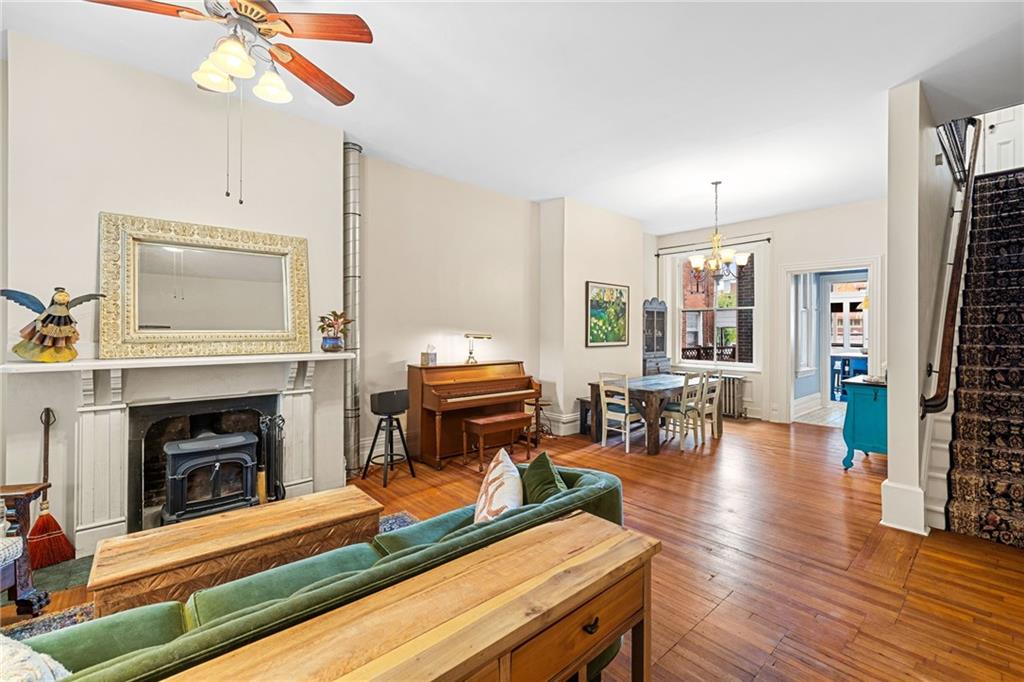 275 Main Street Pittsburgh, PA 15201 - Photo 11 of 50