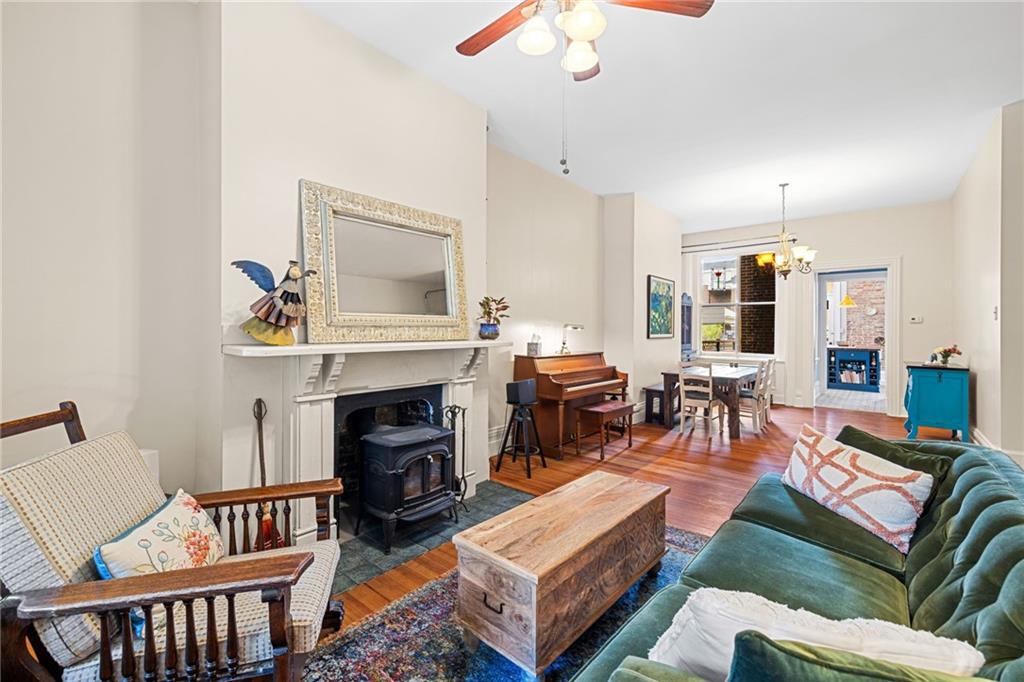 275 Main Street Pittsburgh, PA 15201 - Photo 12 of 50