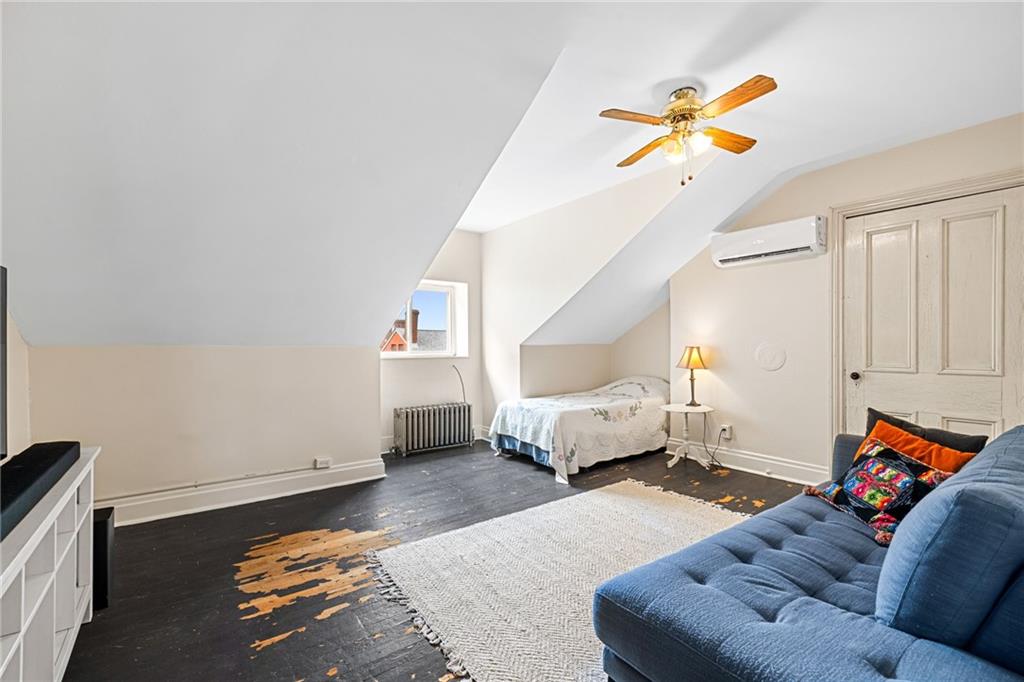 275 Main Street Pittsburgh, PA 15201 - Photo 30 of 50