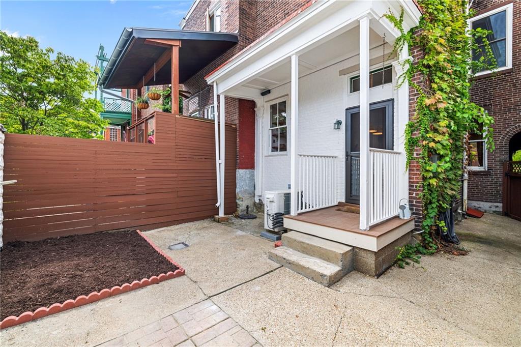 275 Main Street Pittsburgh, PA 15201 - Photo 36 of 50