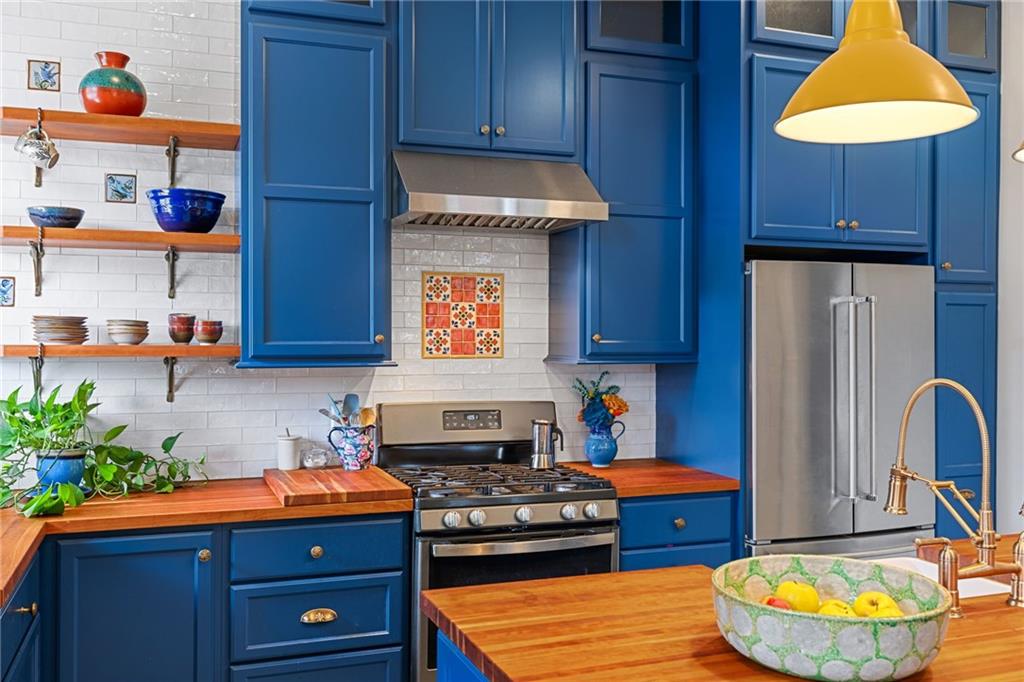 275 Main Street Pittsburgh, PA 15201 - Photo 5 of 50