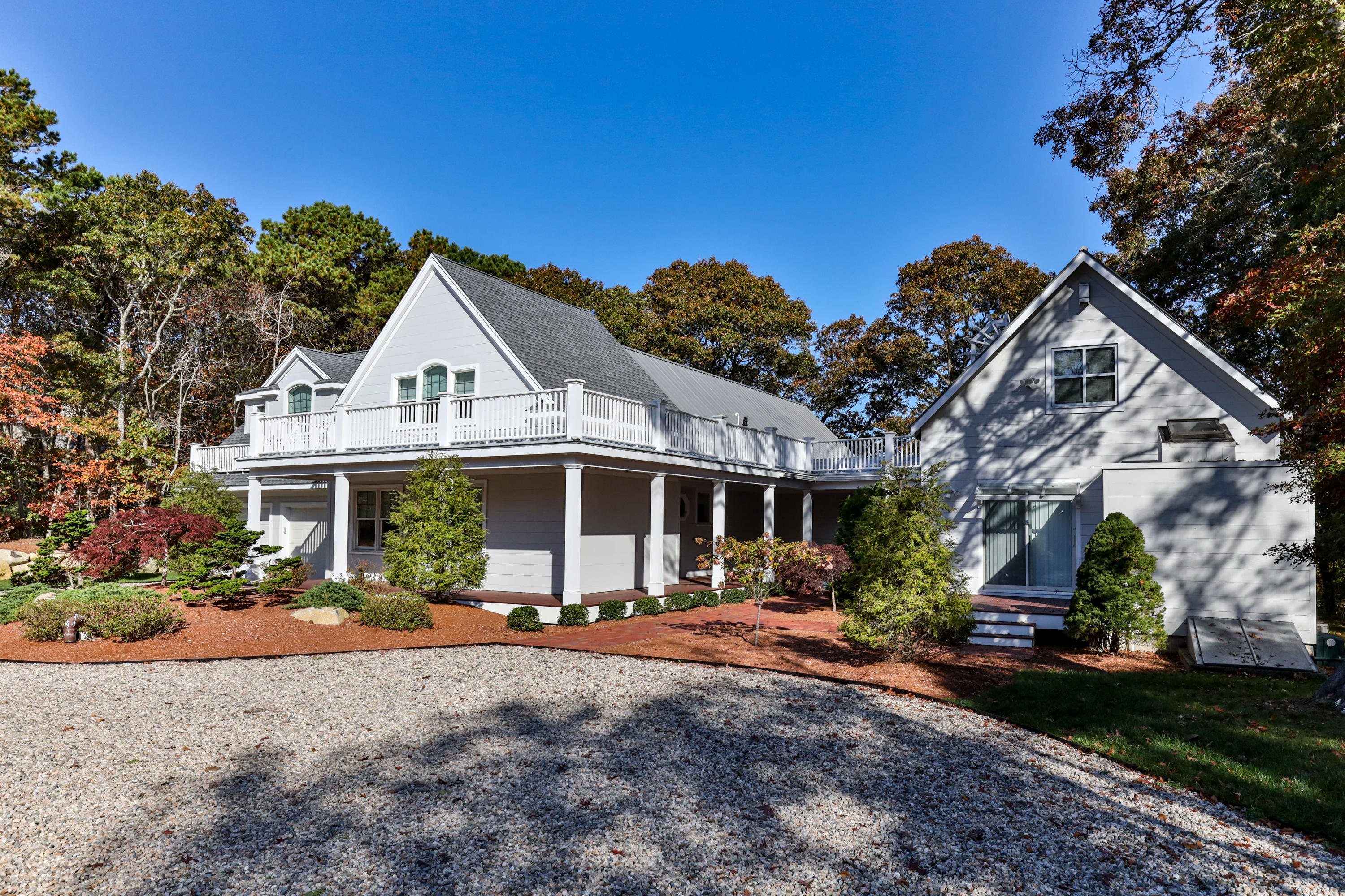 205 Uncle Percy's Road Mashpee, MA 02649 - Photo 5 of 54 205UncLR-7