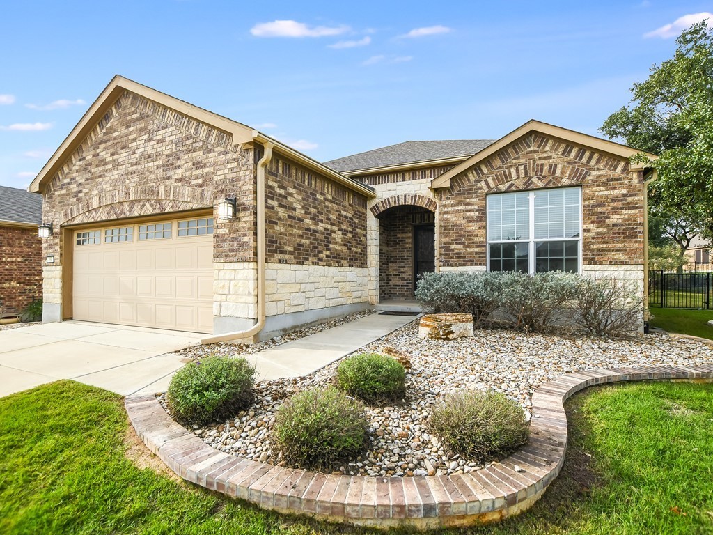 a view of a house with roof yard
