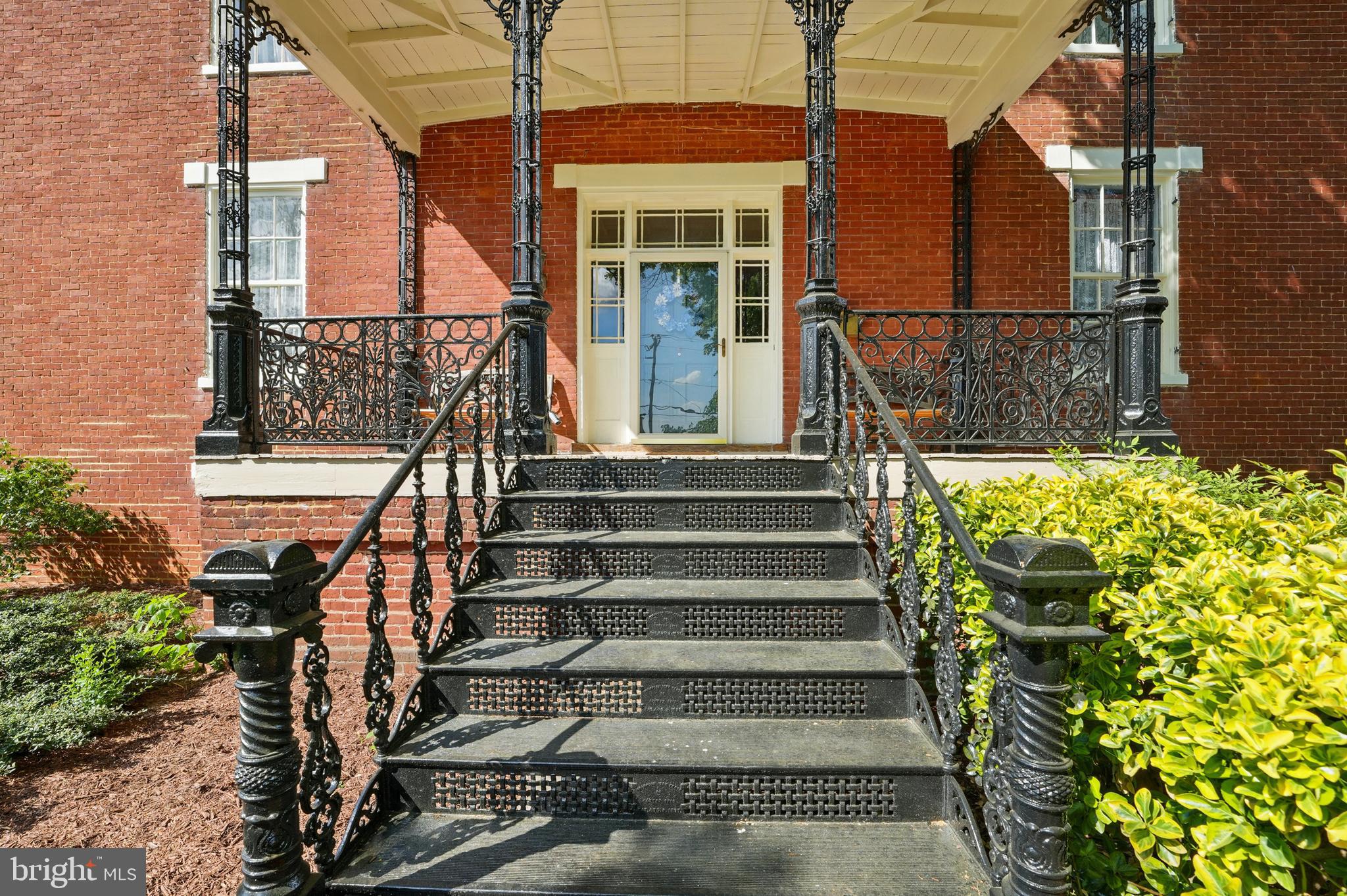 133 West Fairview Road Culpeper, VA 22701 - Photo 5 of 50