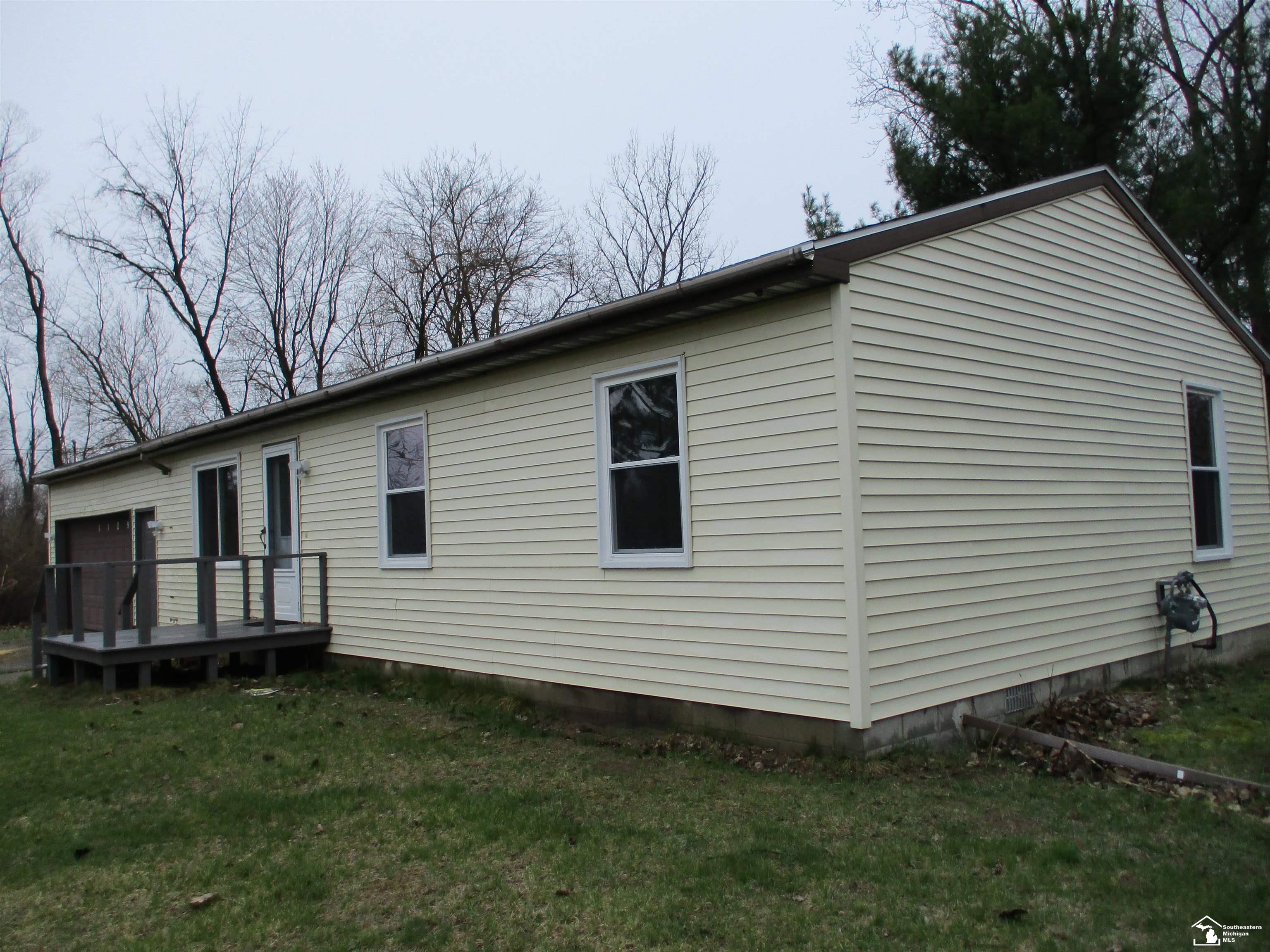 11291 Townsend Road Milan, MI 48160 - Photo 3 of 27 Gallery Image 3
