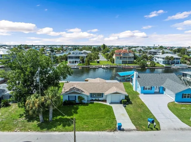 $2,700 | 3366 Minnow Creek Drive, Hernando Beach, FL 34607