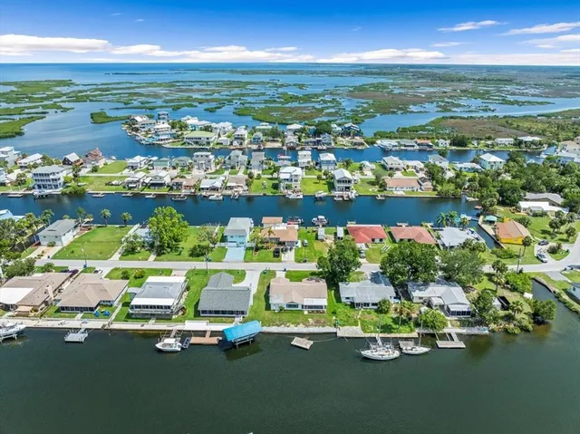 $2,700 | 3366 Minnow Creek Drive, Hernando Beach, FL 34607