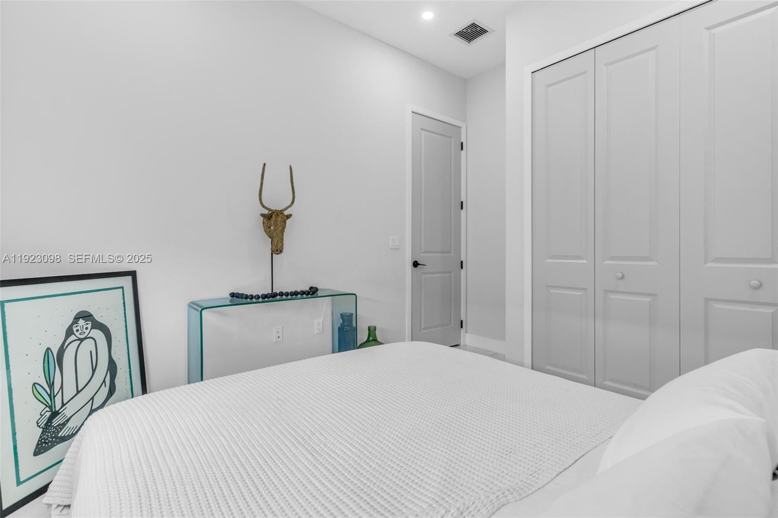 2260 East 9th Avenue Hialeah, FL 33013 - Photo 22 of 33