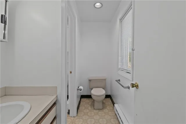 $474,900 | 6 Fox Run, Portsmouth, RI 02871