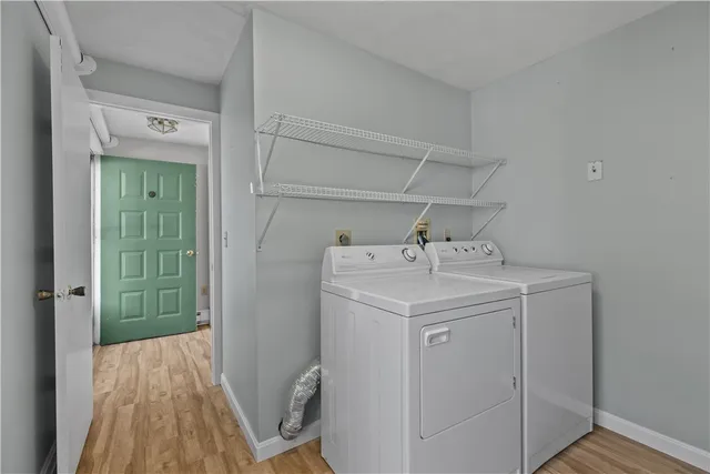 $474,900 | 6 Fox Run, Portsmouth, RI 02871