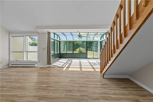 $474,900 | 6 Fox Run, Portsmouth, RI 02871