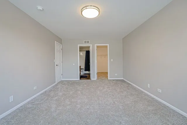 $375,000 | 2407 Miriam Avenue, Zion, IL 60099