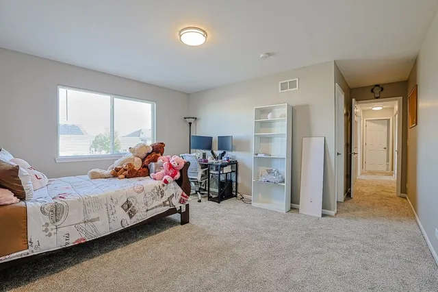 $375,000 | 2407 Miriam Avenue, Zion, IL 60099