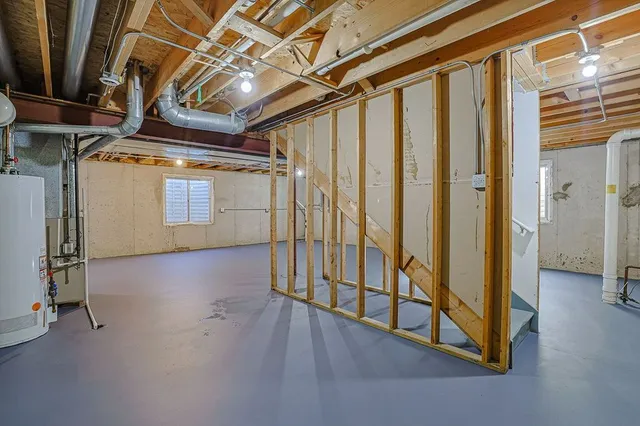 $375,000 | 2407 Miriam Avenue, Zion, IL 60099