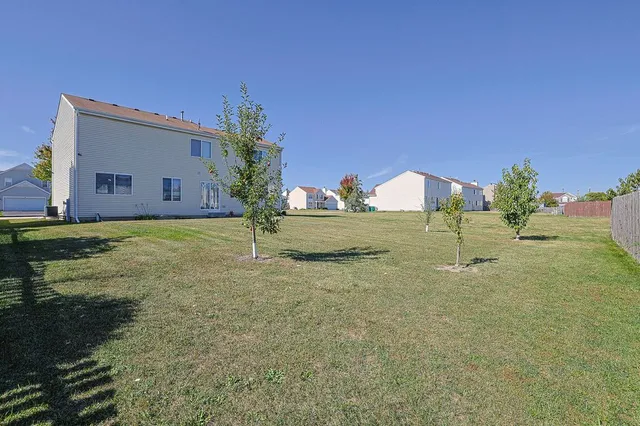 $375,000 | 2407 Miriam Avenue, Zion, IL 60099