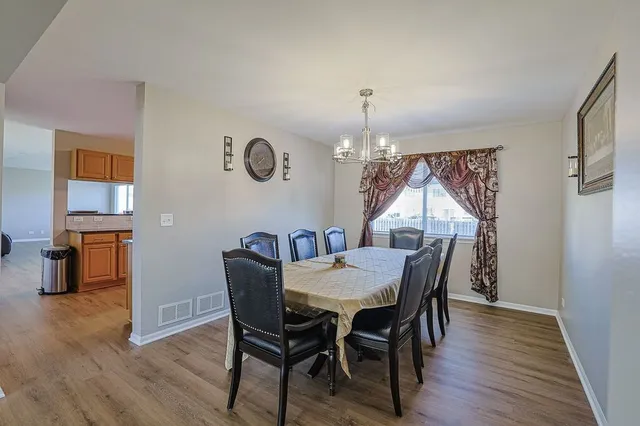 $375,000 | 2407 Miriam Avenue, Zion, IL 60099