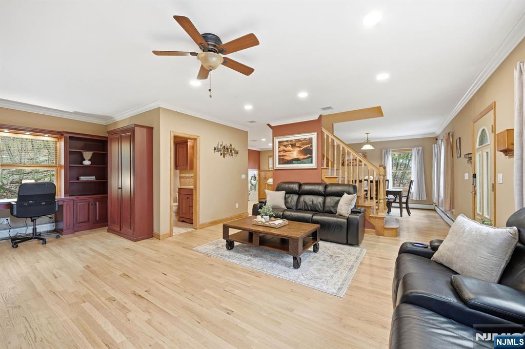 219 Snake Den Road Wanaque, NJ 07465 - Photo 6 of 50