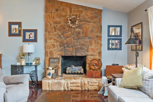 $599,900 | 15468 Highland Turnpike, Head Waters, VA 24442