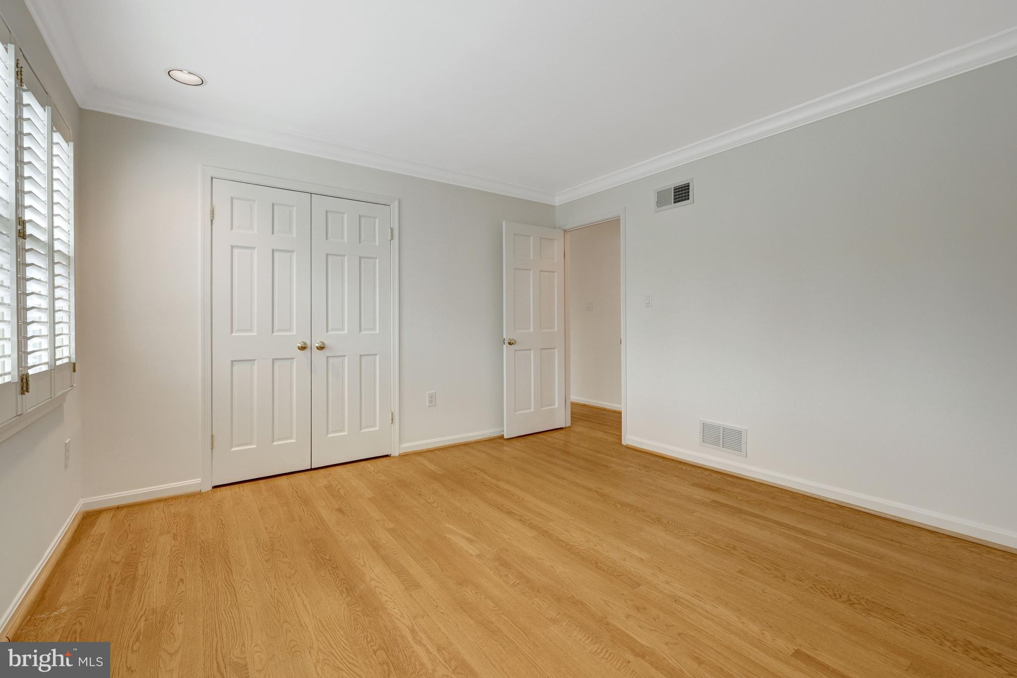911 Rail Court McLean, VA 22102 - Photo 35 of 63 Has Walk-in Closet