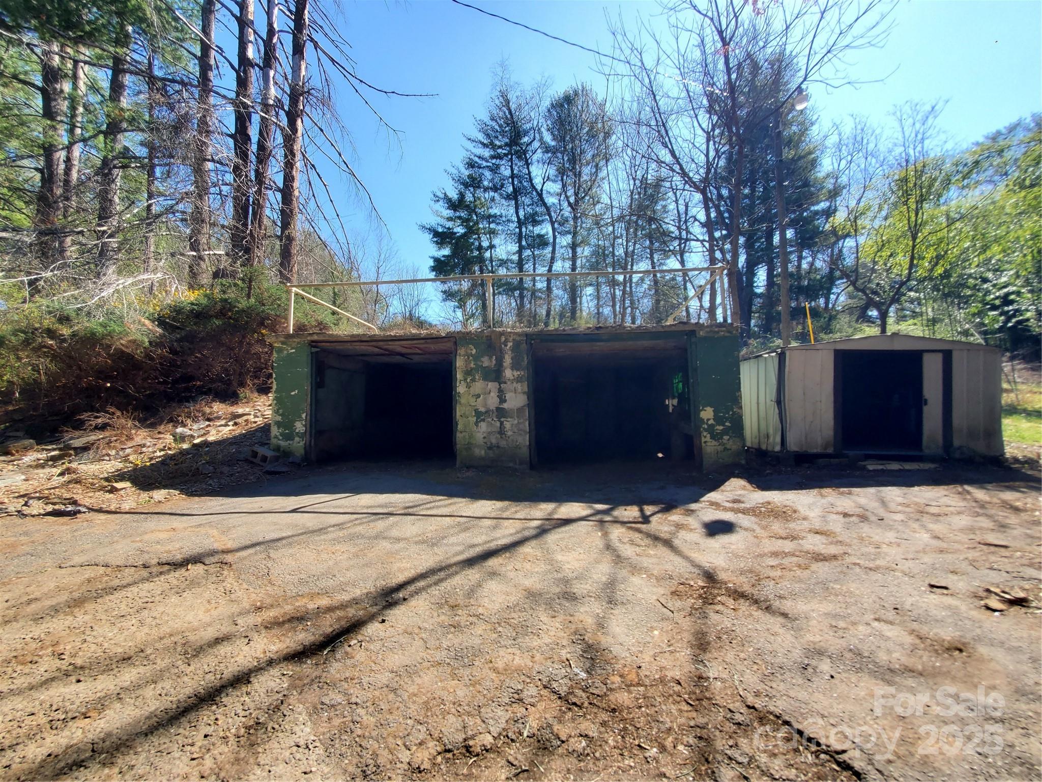 28 Plemmons Street Canton, NC 28716 - Photo 16 of 27