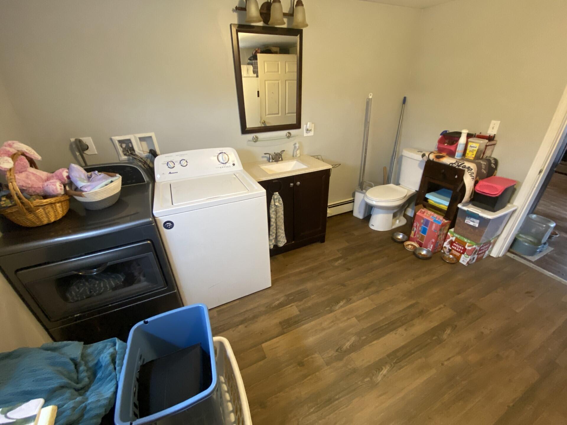8 Hartland Road St. Albans, ME 04971 - Photo 19 of 22 Laundry and half bath