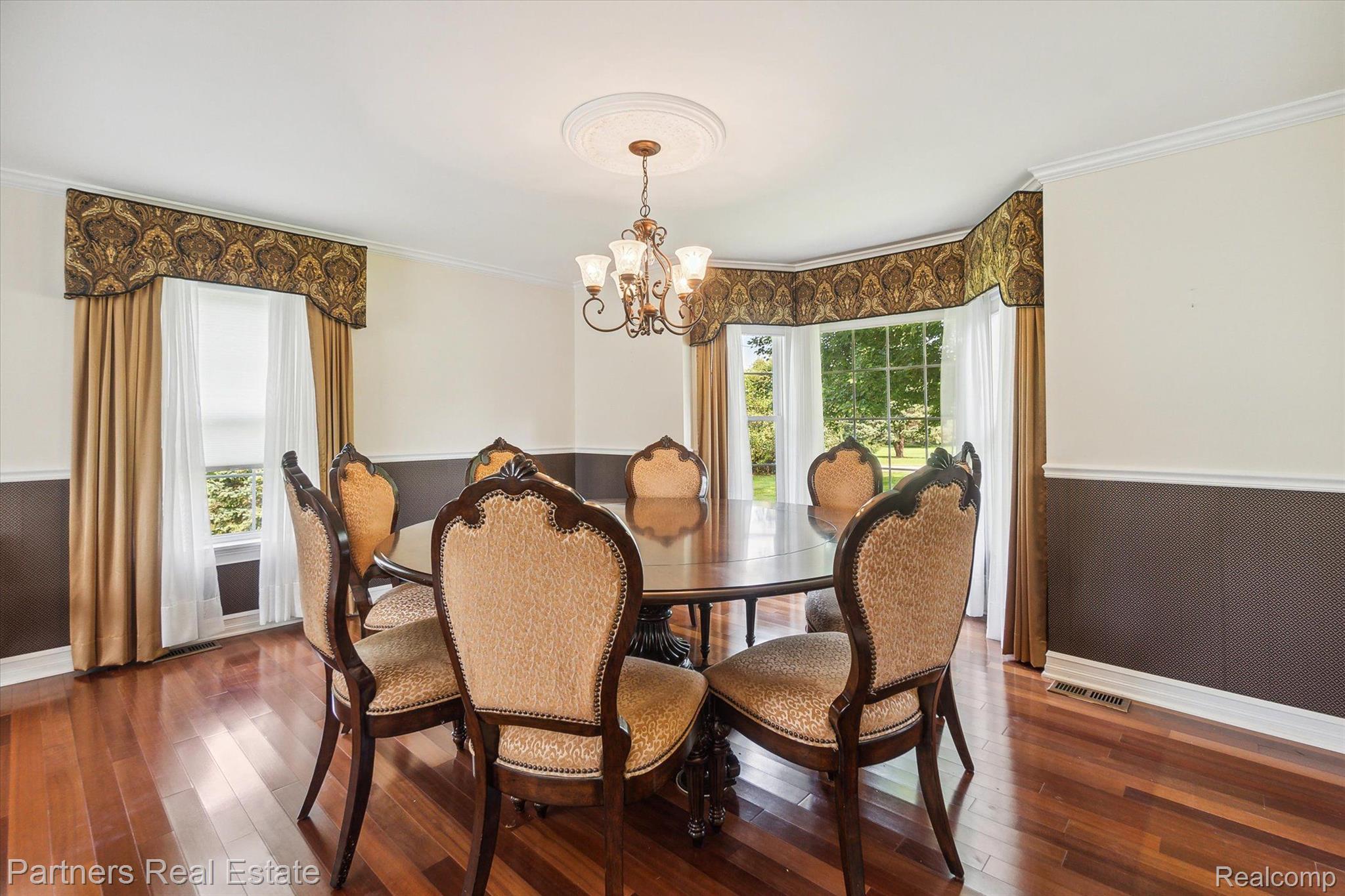 840 East Davis Road Howell, MI 48843 - Photo 17 of 50 Dining Room