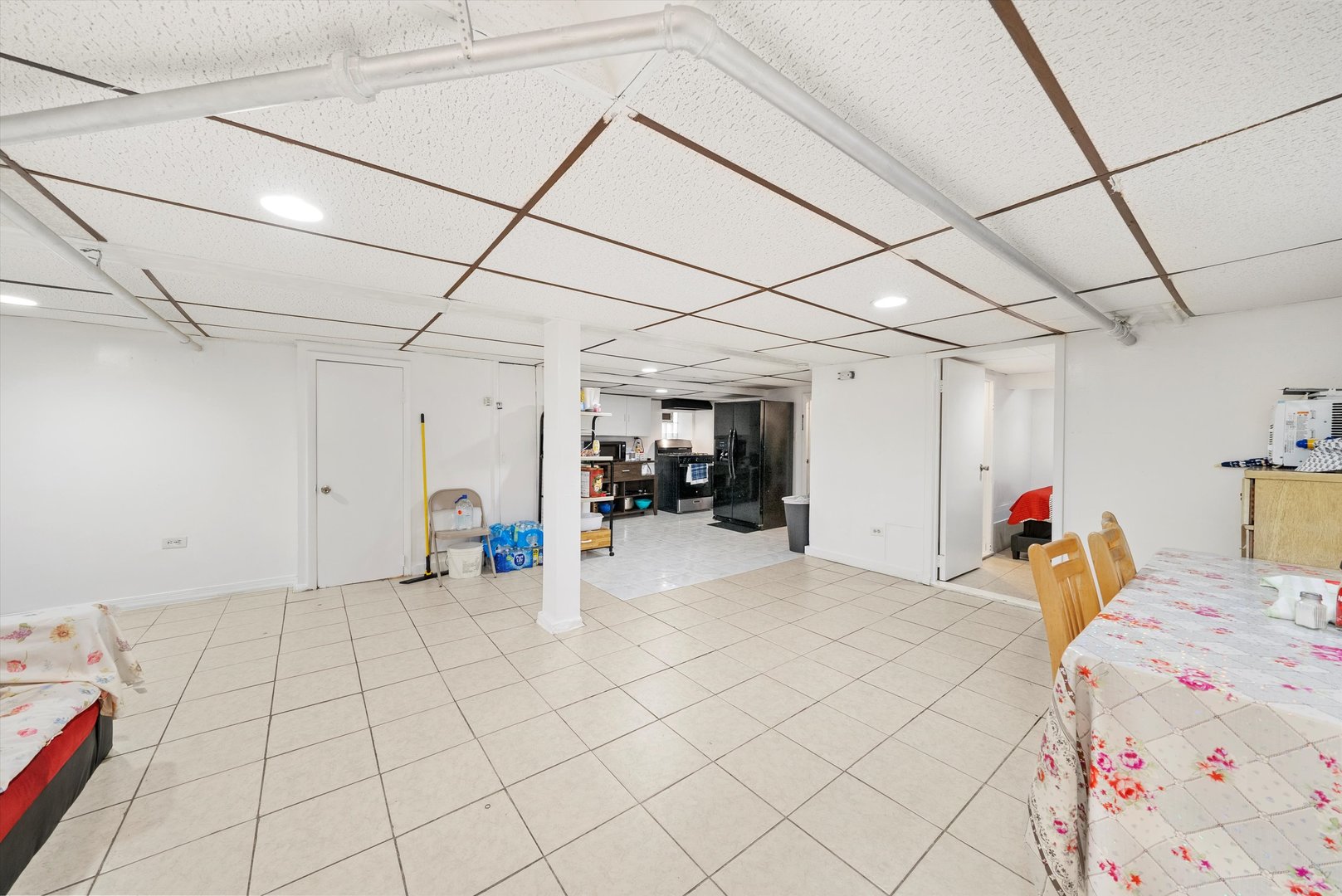 4100 West George Street Chicago, IL 60641 - Photo 36 of 49 a bed room with a bed and furniture