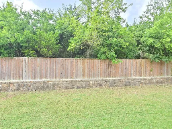 $2,200 | 1213 Beatty Drive, Cedar Hill, TX 75104