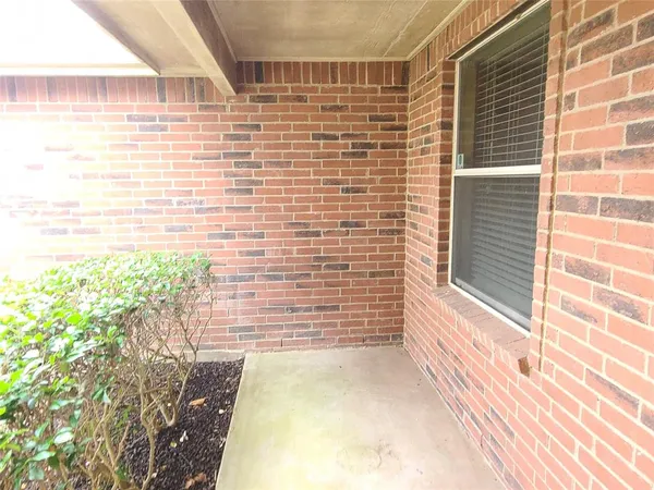 $2,200 | 1213 Beatty Drive, Cedar Hill, TX 75104