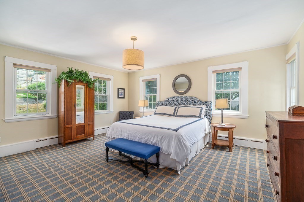 18 Union Street Manchester, MA 01944 - Photo 31 of 38