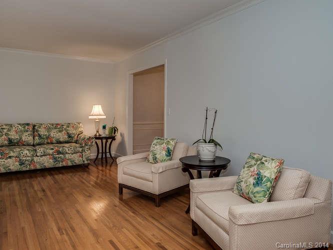6640 Newhall Road Charlotte, NC 28270 - Photo 5 of 13 Gallery Image 5
