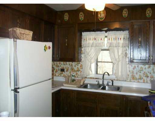73 Ellview Road Scenery Hill, PA 15360 - Photo 2 of 5 Kitchen.