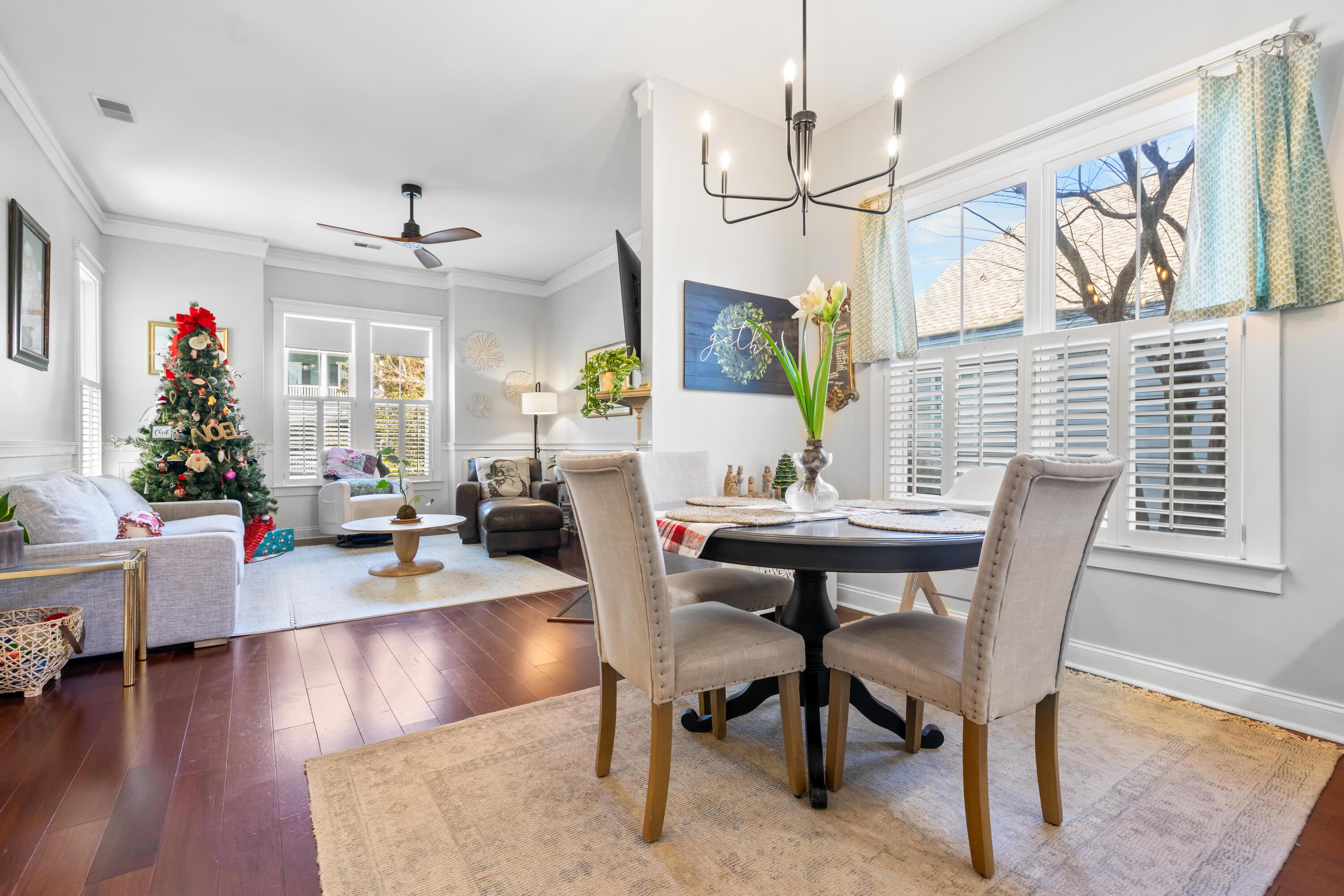 317 Hydrangea Street Summerville, SC 29483 - Photo 13 of 54 DSC02611