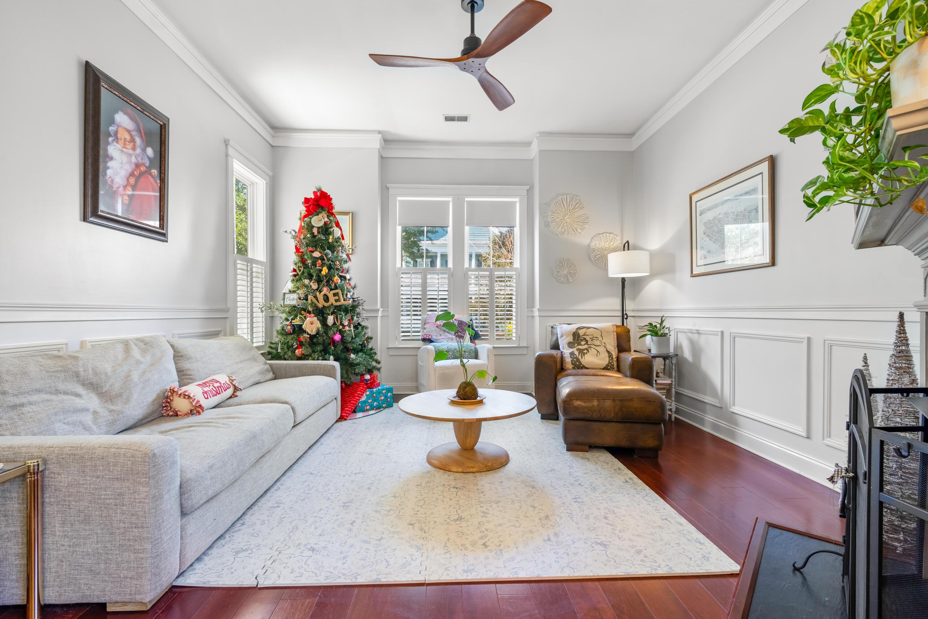 317 Hydrangea Street Summerville, SC 29483 - Photo 14 of 54 DSC02731