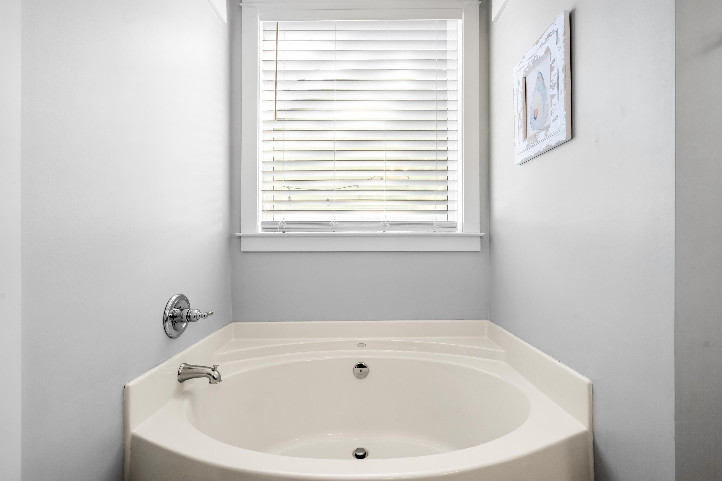 317 Hydrangea Street Summerville, SC 29483 - Photo 47 of 54 DSC02650