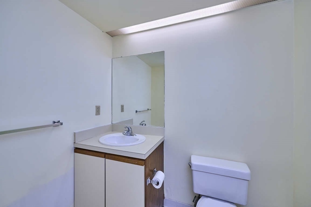 85 Brainerd Road, Unit TH8 Boston, MA 02134 - Photo 11 of 37