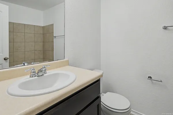 $1,650 | 139 Kildeer Creek, San Antonio, TX 78253