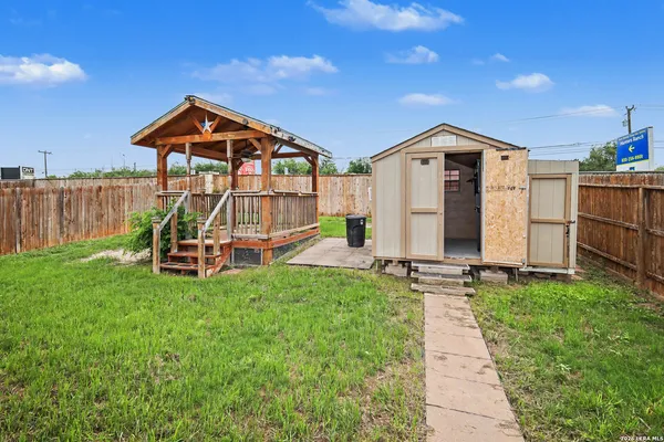 $1,650 | 139 Kildeer Creek, San Antonio, TX 78253