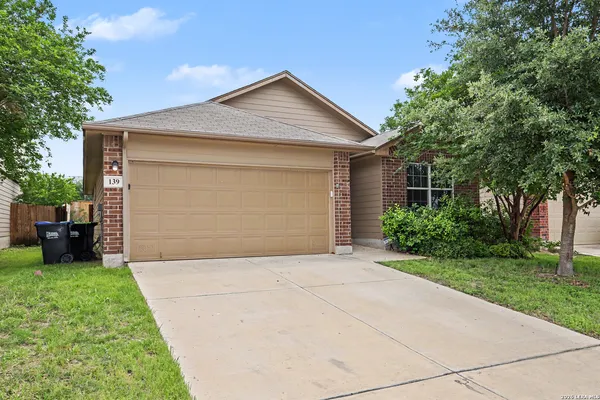 $1,650 | 139 Kildeer Creek, San Antonio, TX 78253