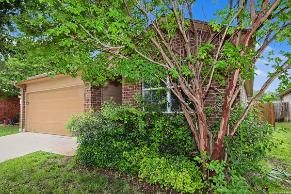 $1,650 | 139 Kildeer Creek, San Antonio, TX 78253