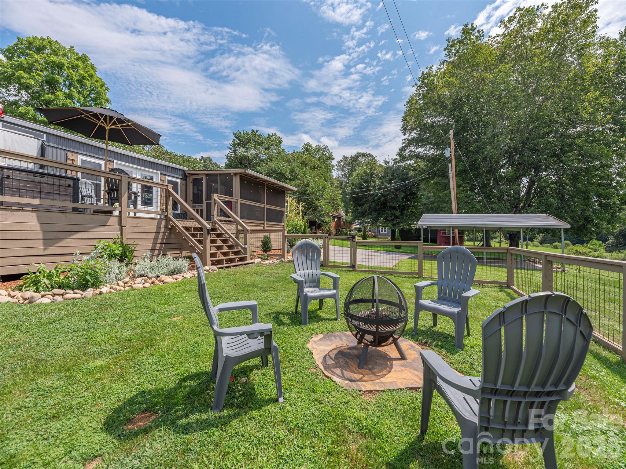 248 Max Thompson Road Canton, NC 28716 - Photo 2 of 44