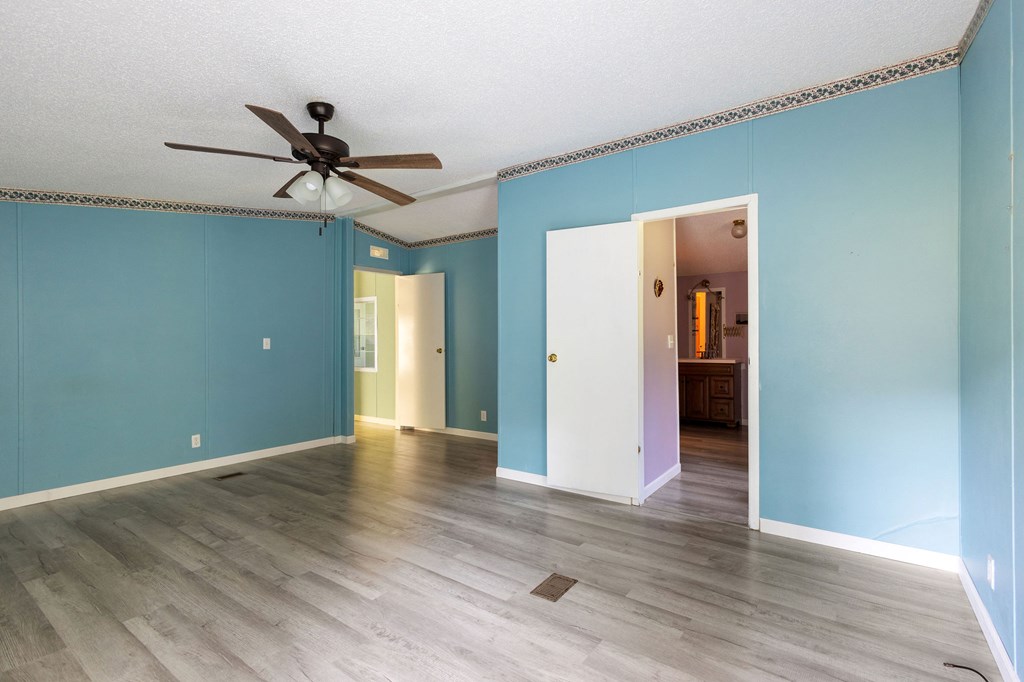 39 South Point Harbor Drive Chappells, SC 29037 - Photo 22 of 31 Gallery Image 22