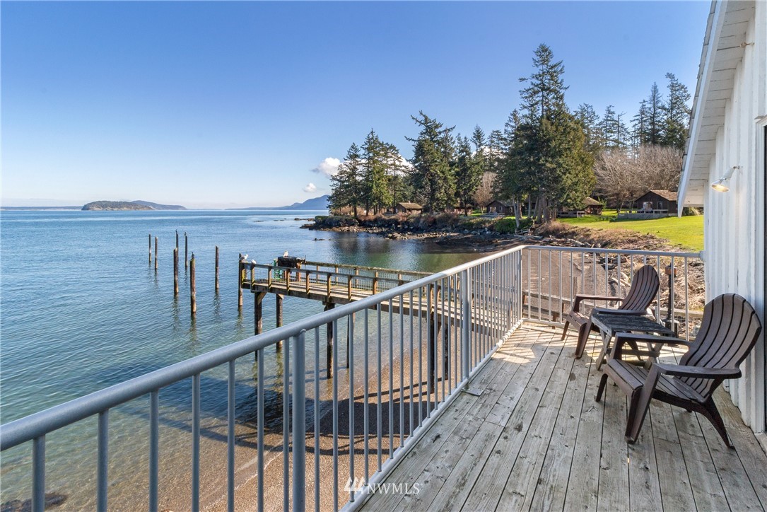 416 Lonesome Cove Road Friday Harbor, WA 98250 - Photo 7 of 40 a view of balcony with furniture