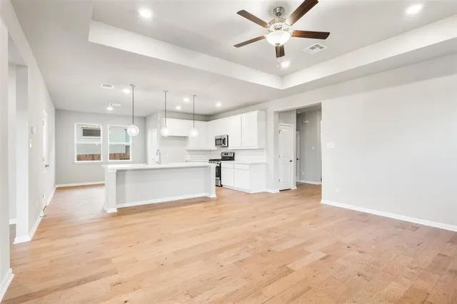 $3,000 | 204 Grn Knl Lane, Georgetown, TX 78628