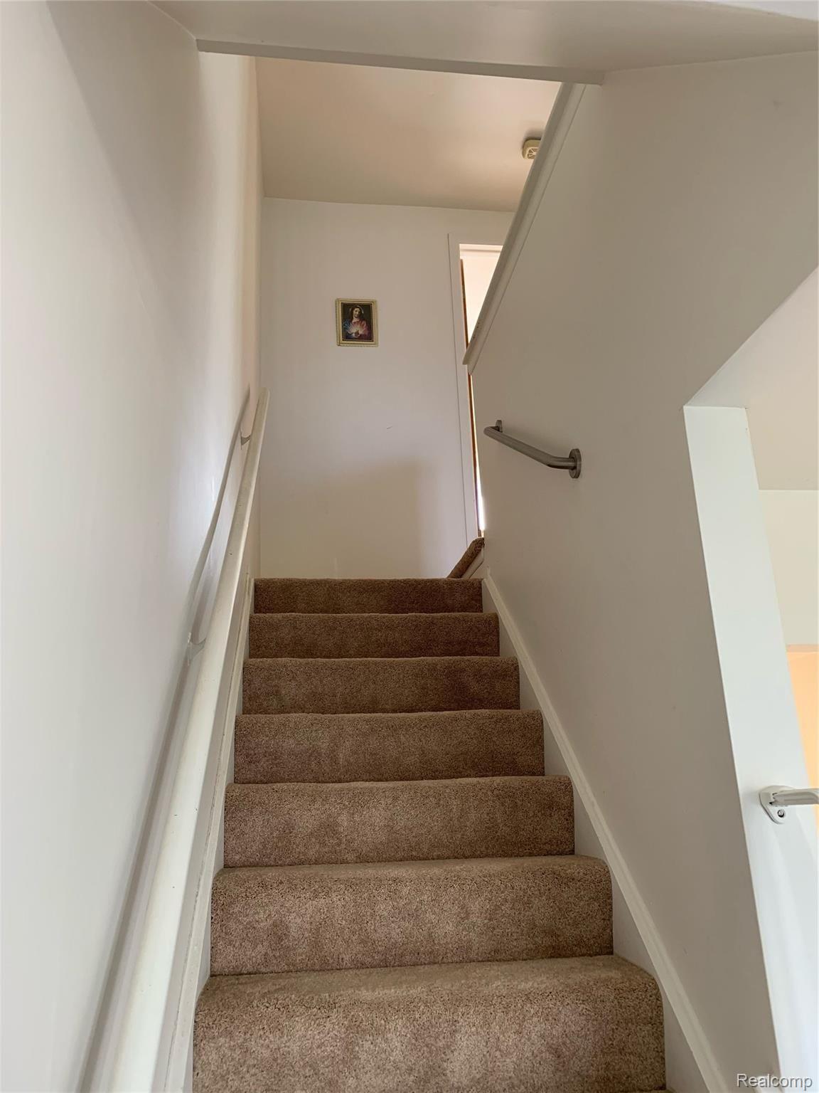 4296 15 Mile Road Sterling Heights, MI 48310 - Photo 13 of 30 9BAD19BD-F47E-4D5B-BC08-7163DAD48AAD.jpeg