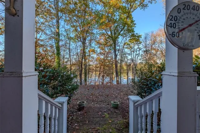 $1,200,000 | 8006 Blacks Bluff Road Southwest, Cave Spring, GA 30124