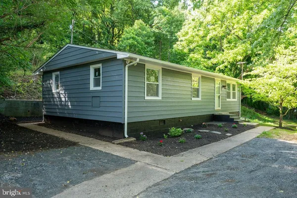 $269,900 | 5435 Ames Gap Lane, Covesville, VA 22931