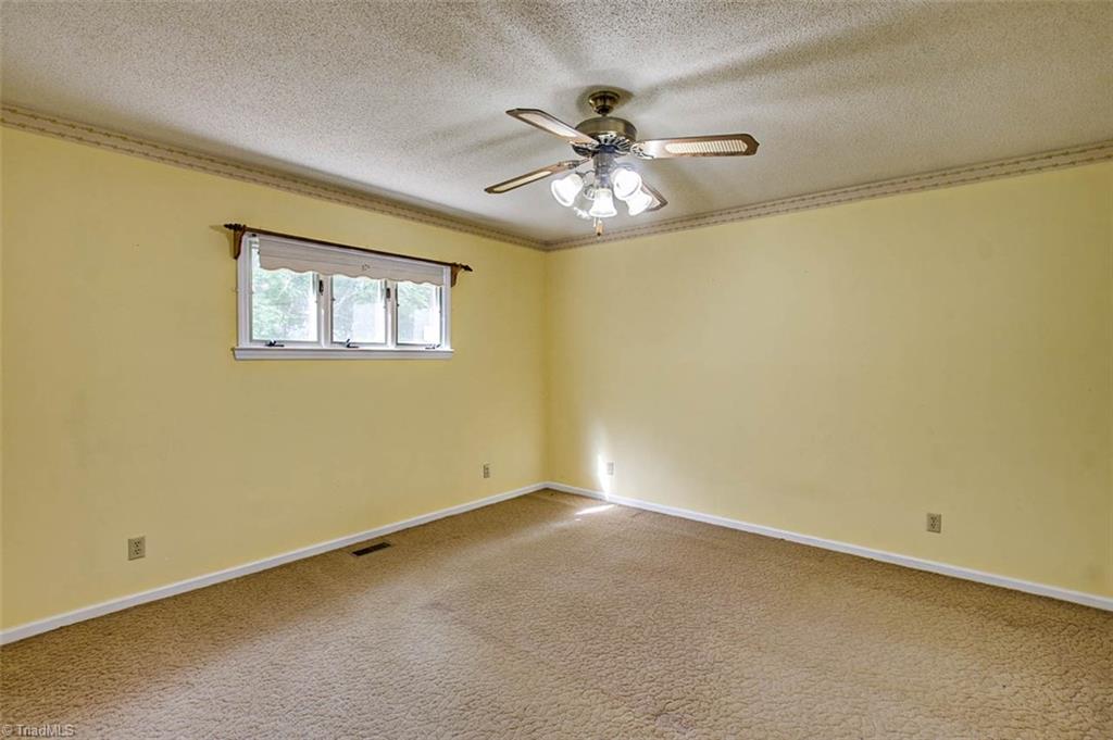 1896 Spero Road Asheboro, NC 27205 - Photo 15 of 29 Bedroom
