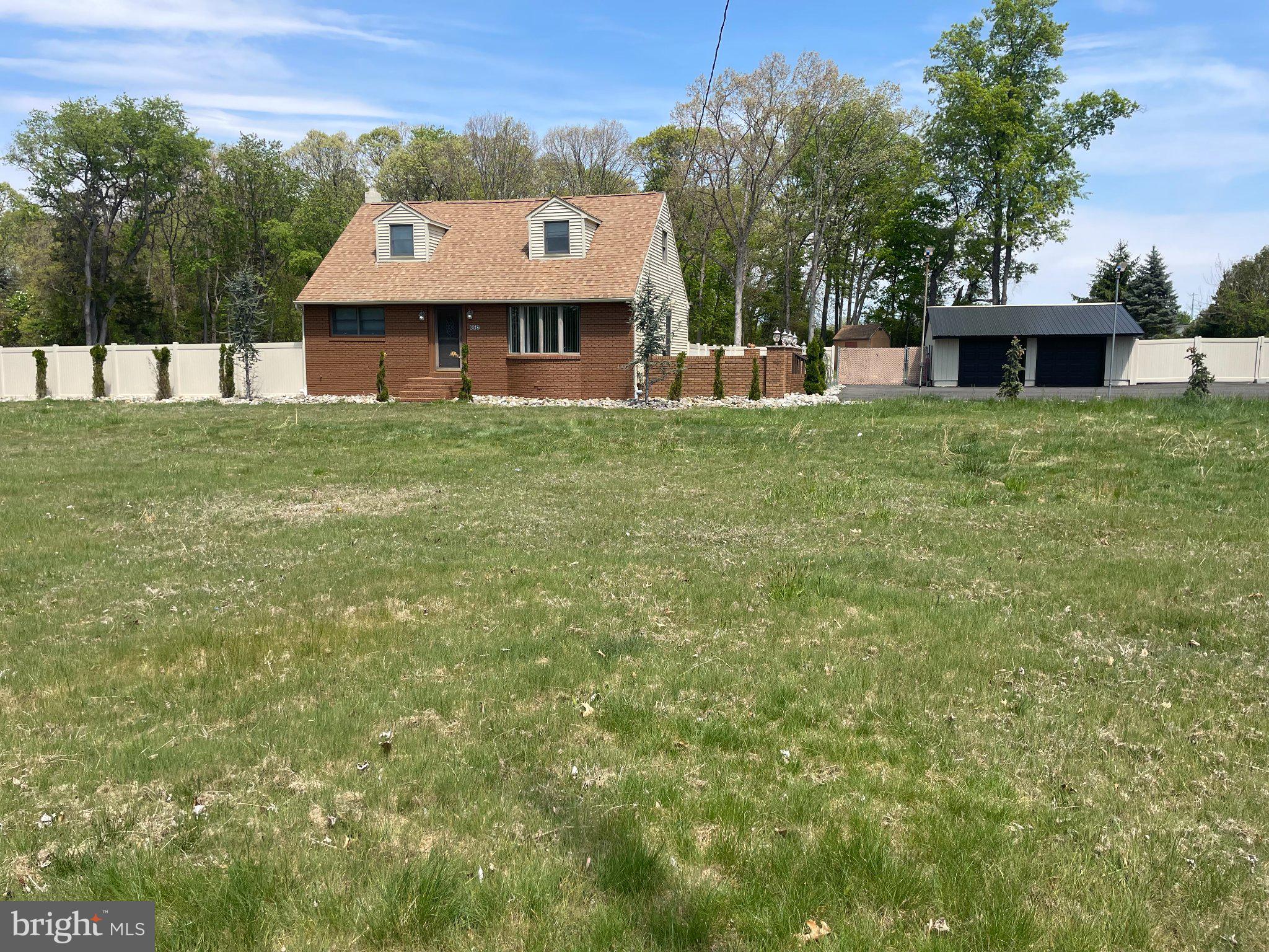 862 Johnson Road Sicklerville, NJ 08081 - Photo 1 of 2 Gallery Image 1