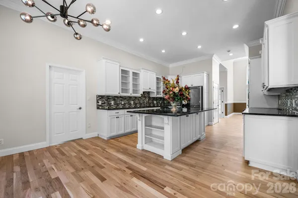 $865,000 | 133 Greens Road, Granite Falls, NC 28630